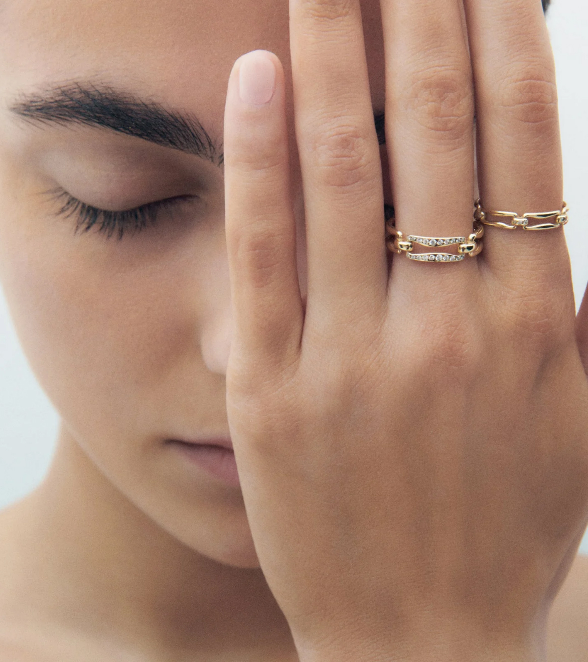 Immortelle Wide Chain Ring